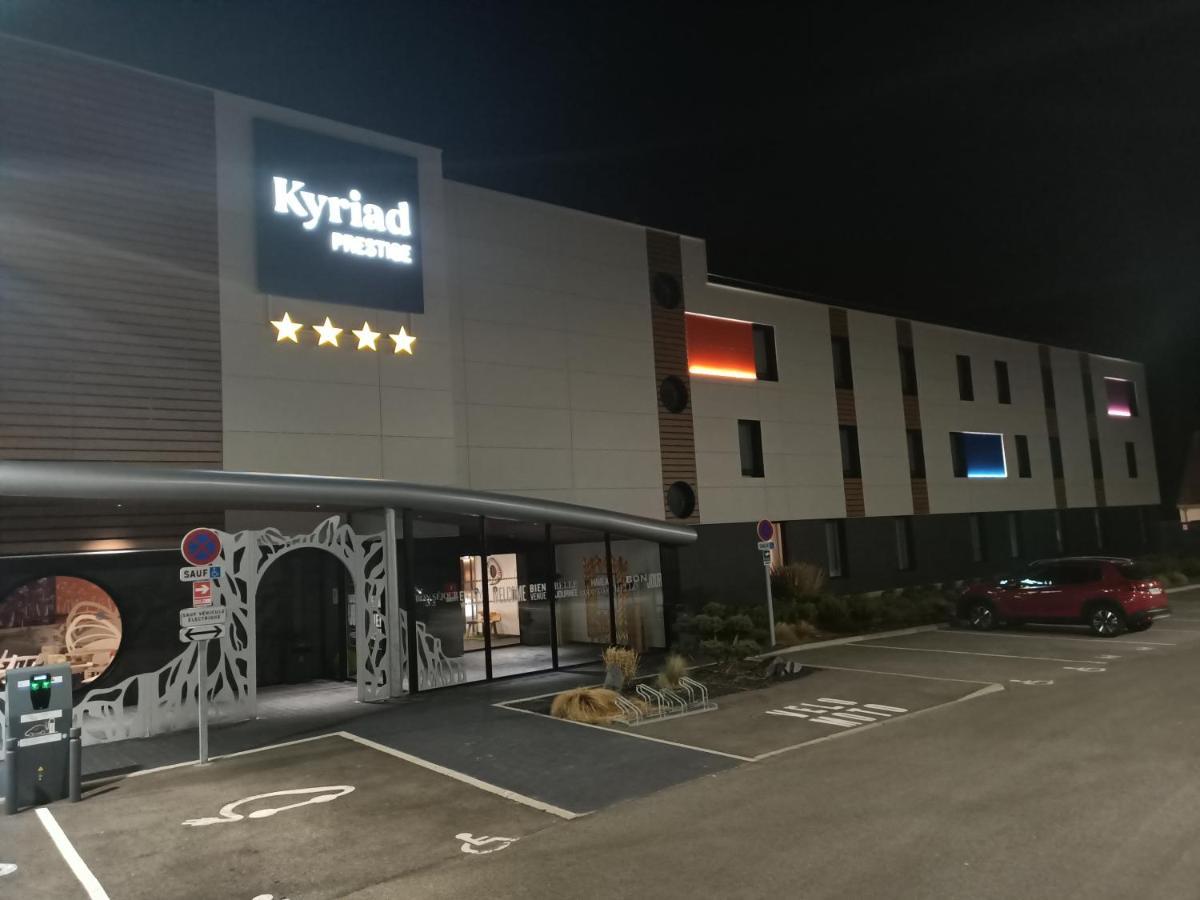 ควอลิตี้ โฮเต็ล อาเมียง ปูแล็งวิล Hotel Poulainville ภายนอก รูปภาพ