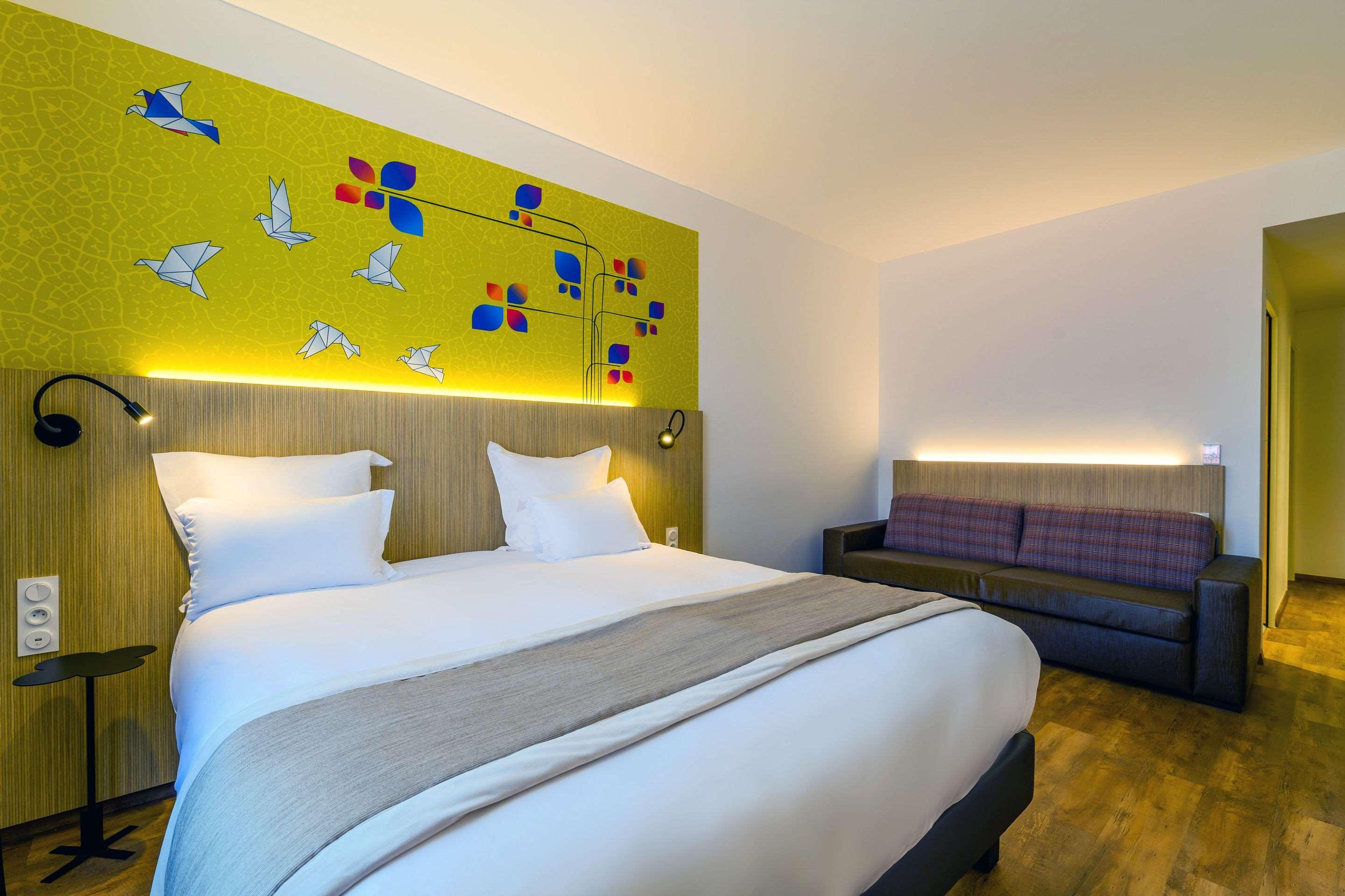 ควอลิตี้ โฮเต็ล อาเมียง ปูแล็งวิล Hotel Poulainville ภายนอก รูปภาพ